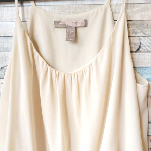 Cream chiffon camisole - Picture 2 of 4
